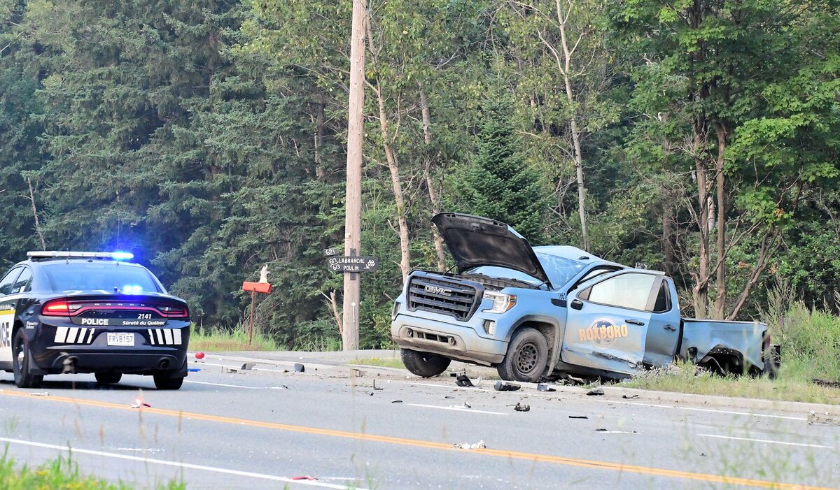 serious accident saint-joachim: woman rests